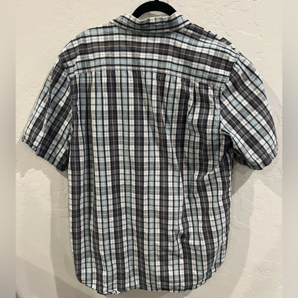 Carhartt button up - Picture 2 of 4